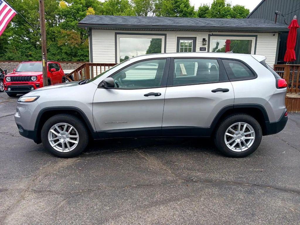 used 2014 Jeep Cherokee car, priced at $10,900