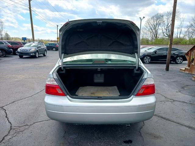 used 2003 Toyota Avalon car, priced at $7,900