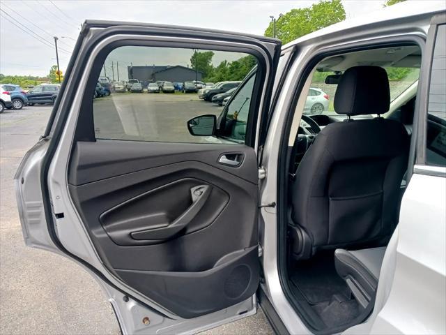 used 2013 Ford Escape car, priced at $10,900