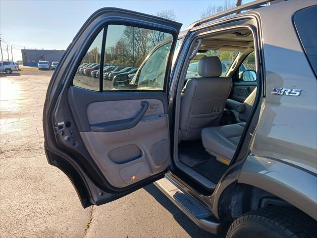 used 2007 Toyota Sequoia car, priced at $7,900