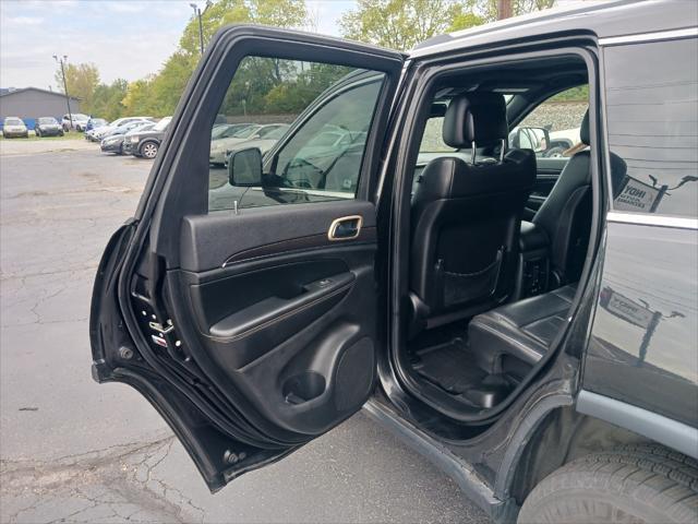 used 2015 Jeep Grand Cherokee car, priced at $9,900