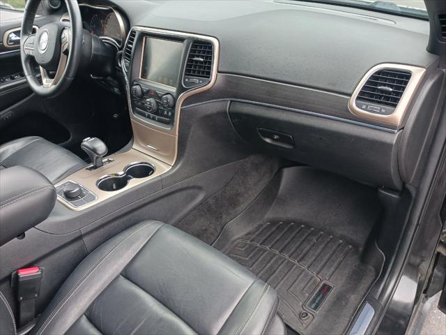 used 2015 Jeep Grand Cherokee car, priced at $9,900