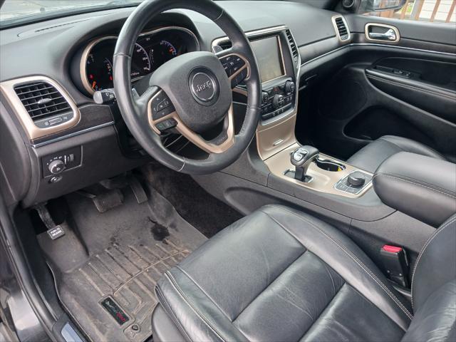 used 2015 Jeep Grand Cherokee car, priced at $9,900