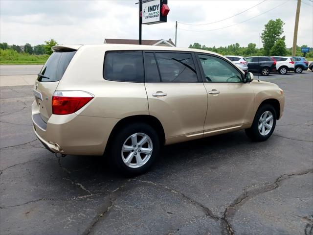 used 2008 Toyota Highlander car, priced at $8,900