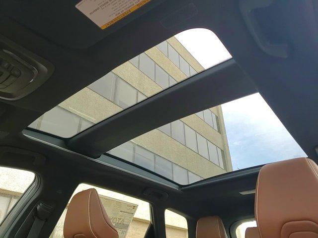 new 2025 Toyota Crown Signia car, priced at $52,000