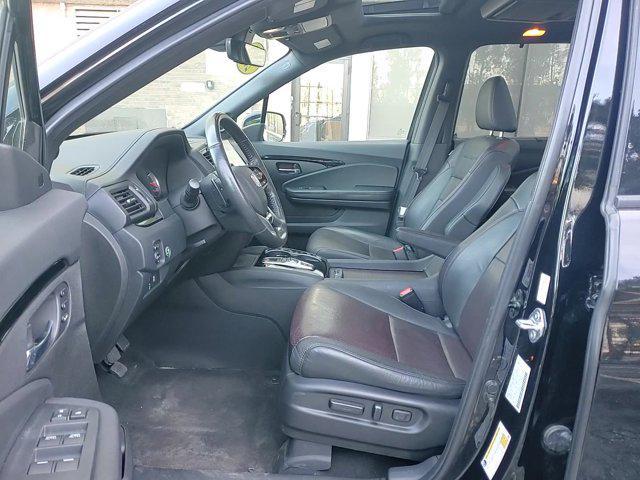 used 2022 Honda Pilot car, priced at $33,490