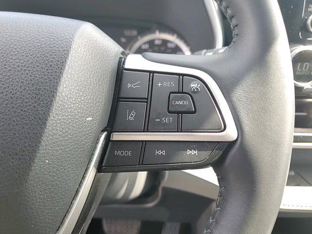 used 2022 Toyota Highlander car, priced at $34,990