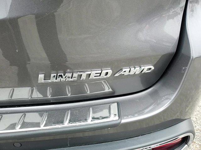 used 2017 Toyota Highlander car, priced at $25,490