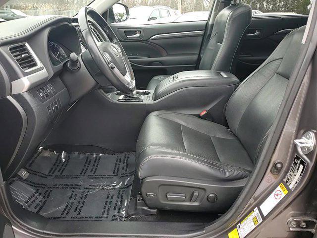 used 2017 Toyota Highlander car, priced at $25,490