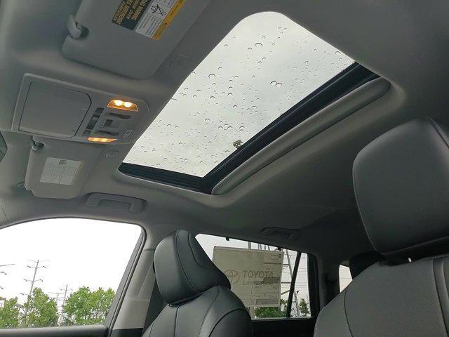 new 2025 Toyota Highlander car, priced at $49,926