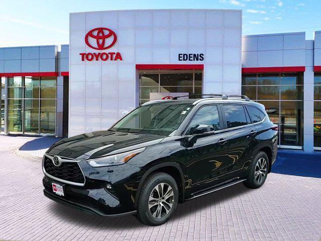 new 2026 Toyota Highlander car, priced at $50,720