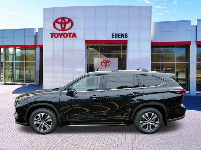 new 2026 Toyota Highlander car, priced at $50,720
