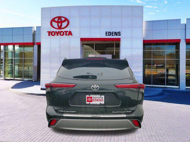 used 2022 Toyota Highlander car, priced at $40,990