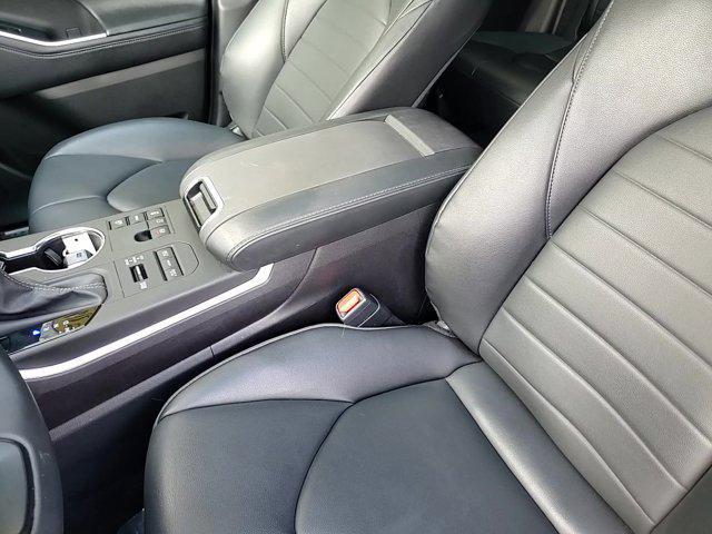 used 2024 Toyota Highlander car, priced at $39,490