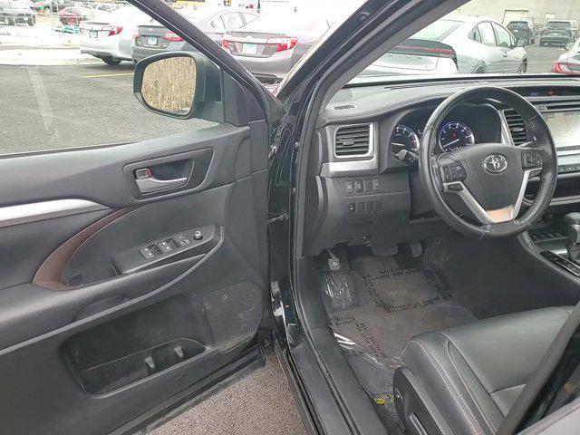 used 2017 Toyota Highlander car, priced at $24,990