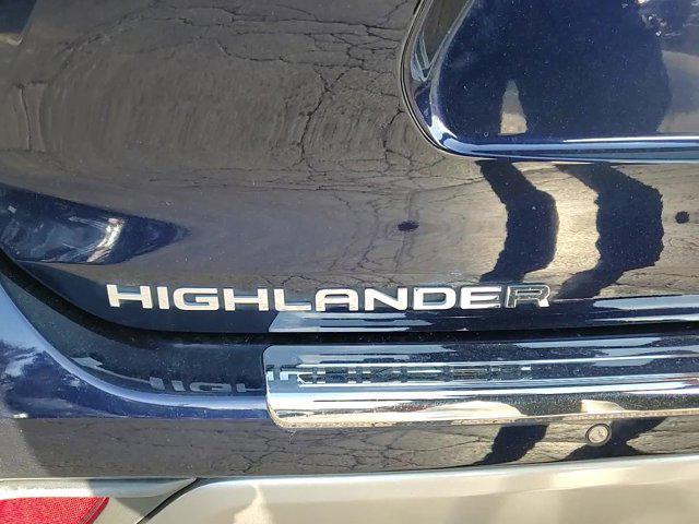 used 2022 Toyota Highlander Hybrid car, priced at $35,490