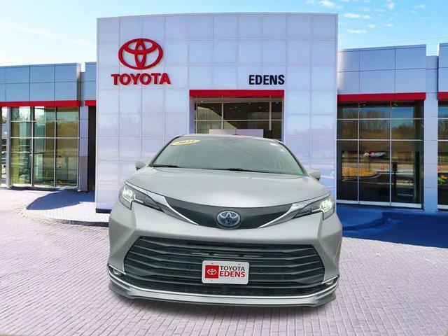 used 2021 Toyota Sienna car, priced at $39,990