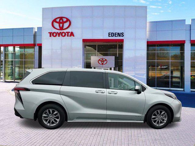 used 2021 Toyota Sienna car, priced at $39,990