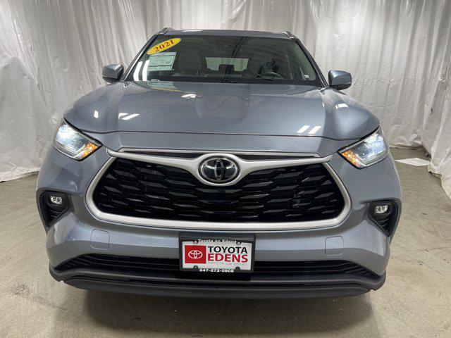 used 2021 Toyota Highlander car, priced at $31,990