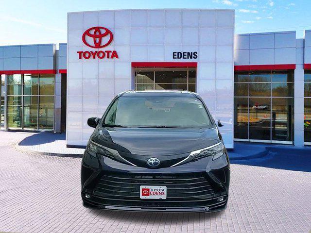 new 2025 Toyota Sienna car, priced at $45,933