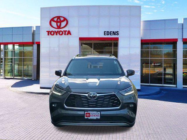 new 2025 Toyota Highlander car, priced at $57,350