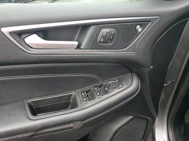 used 2022 Ford Edge car, priced at $25,490