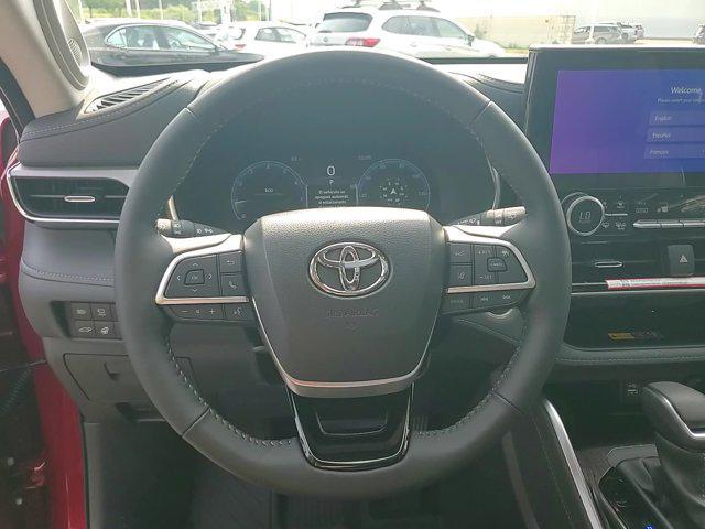 new 2025 Toyota Highlander car, priced at $57,281