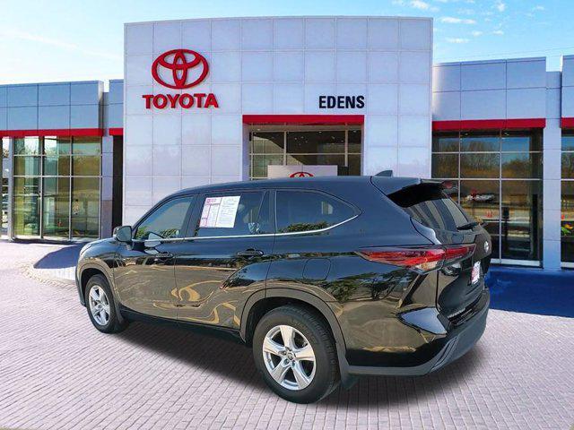 used 2024 Toyota Highlander car, priced at $38,990