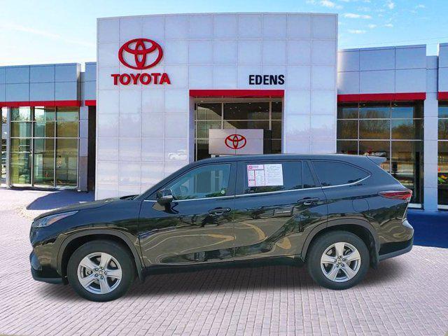 used 2024 Toyota Highlander car, priced at $38,990