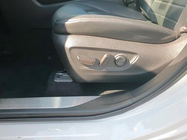 used 2022 Toyota Highlander car, priced at $37,490