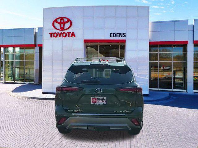 new 2025 Toyota Highlander car, priced at $57,595