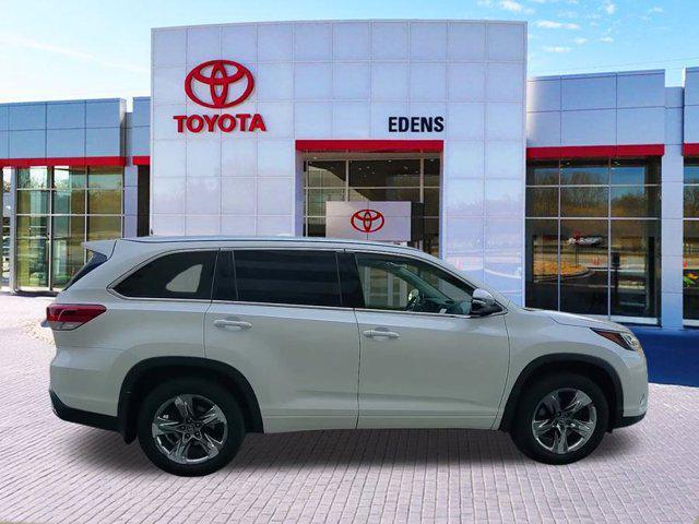 used 2019 Toyota Highlander car, priced at $28,490