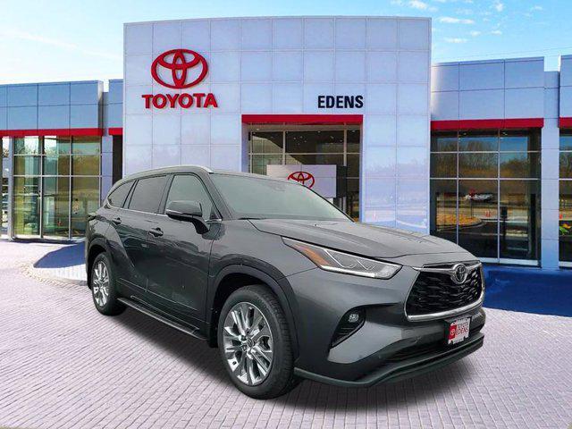 new 2025 Toyota Highlander car, priced at $49,881