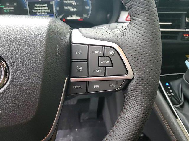 new 2025 Toyota Sienna car, priced at $58,619