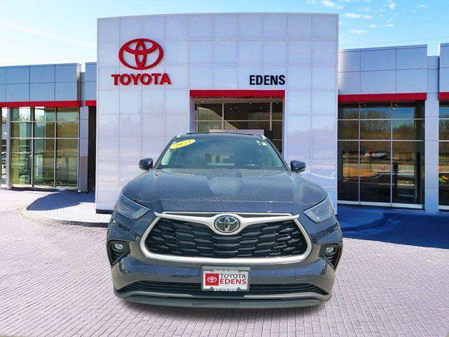 used 2023 Toyota Highlander car, priced at $37,990