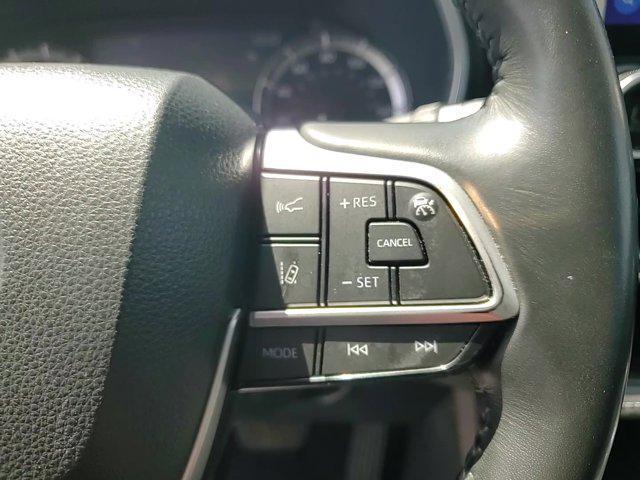 used 2023 Toyota Highlander car, priced at $37,990