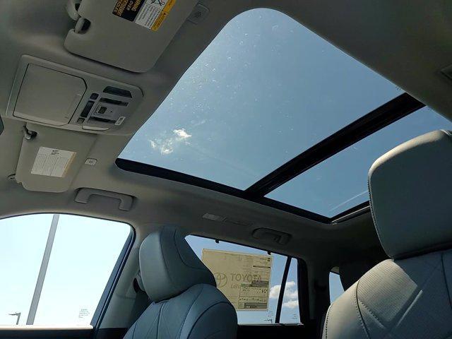 new 2025 Toyota Highlander car, priced at $55,956