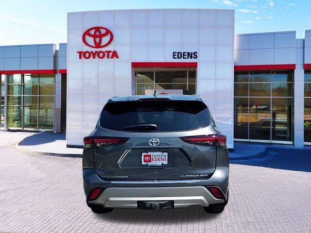 new 2025 Toyota Highlander car, priced at $55,956