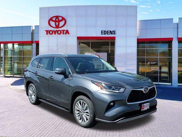 new 2025 Toyota Highlander car, priced at $55,956