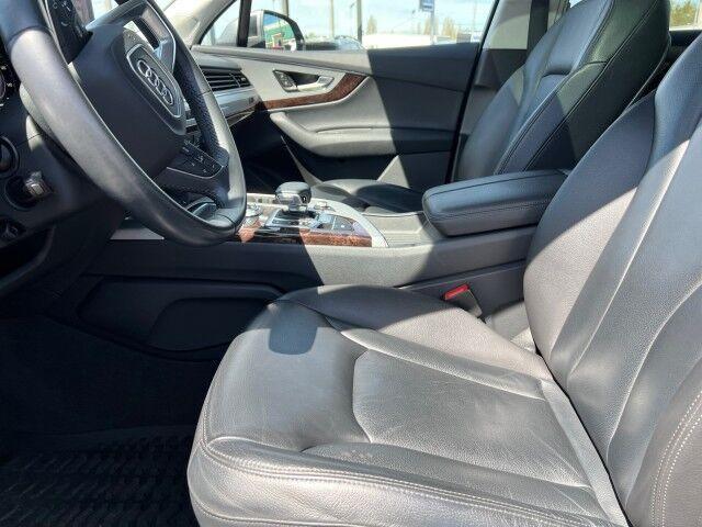 used 2019 Audi Q7 car, priced at $24,875