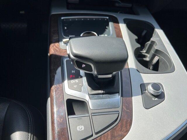 used 2019 Audi Q7 car, priced at $24,875