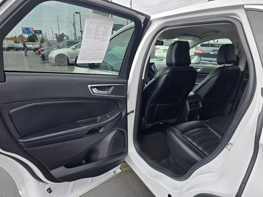 used 2022 Ford Edge car, priced at $22,999