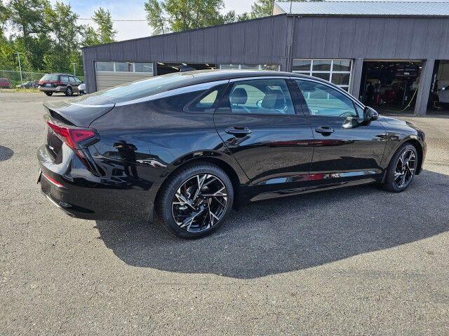 new 2025 Kia K5 car, priced at $33,275