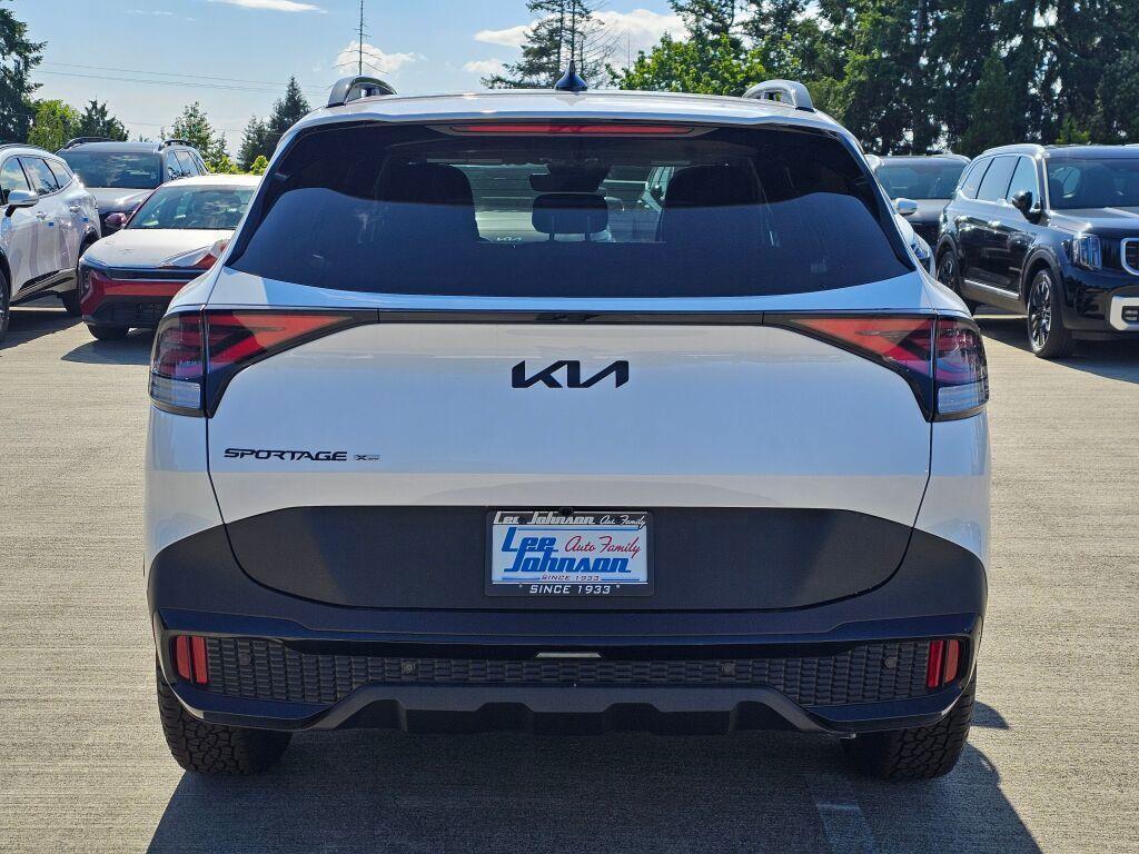new 2025 Kia Sportage car, priced at $40,275
