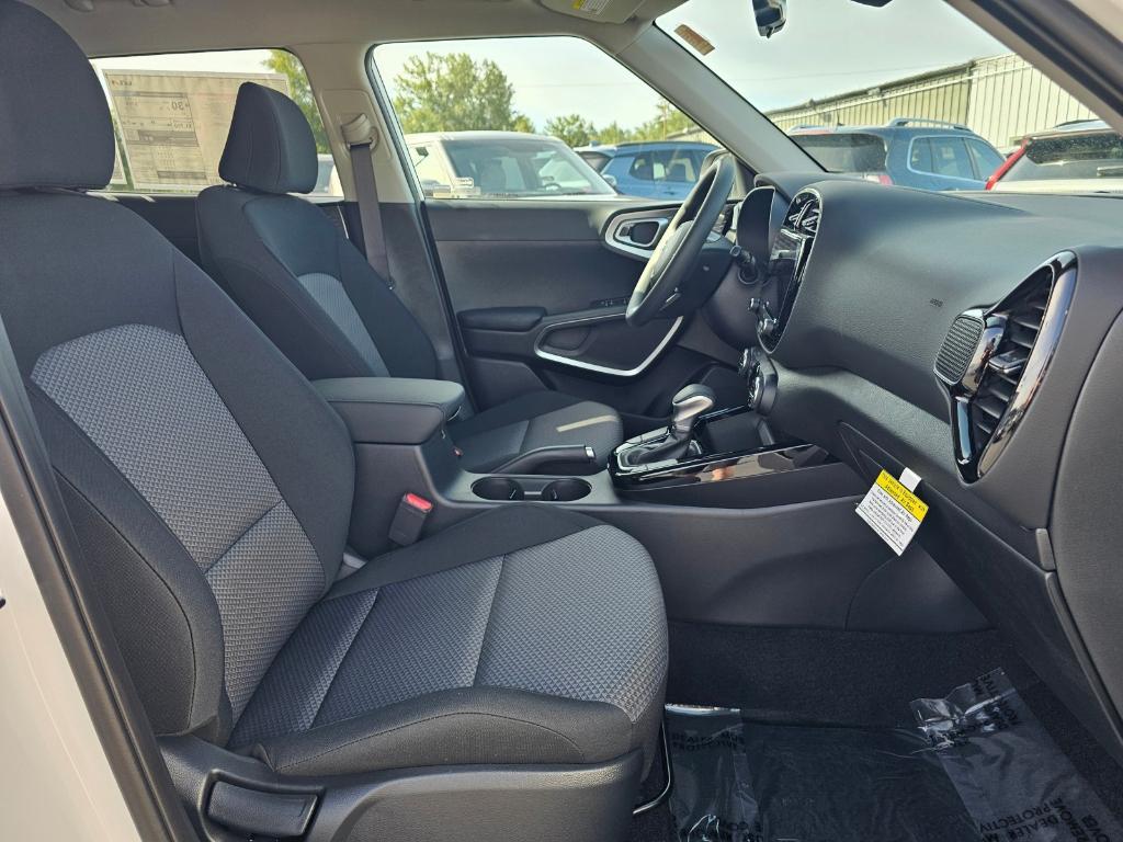 new 2025 Kia Soul car, priced at $24,365