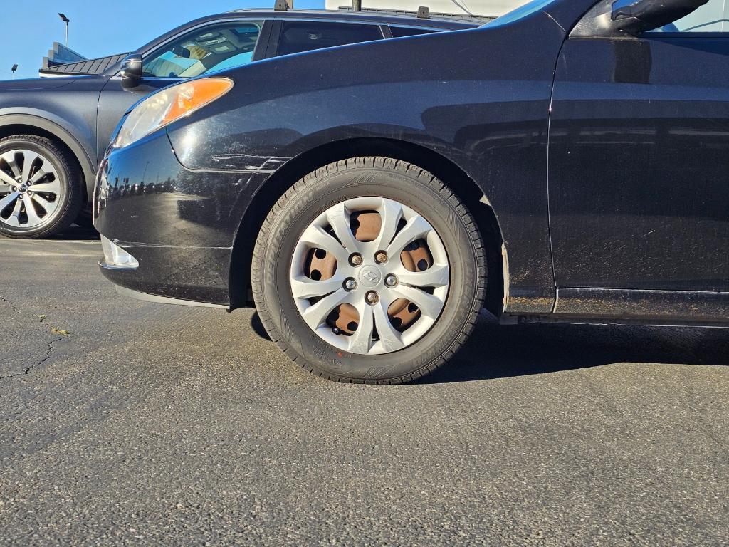 used 2009 Hyundai Elantra car, priced at $5,998