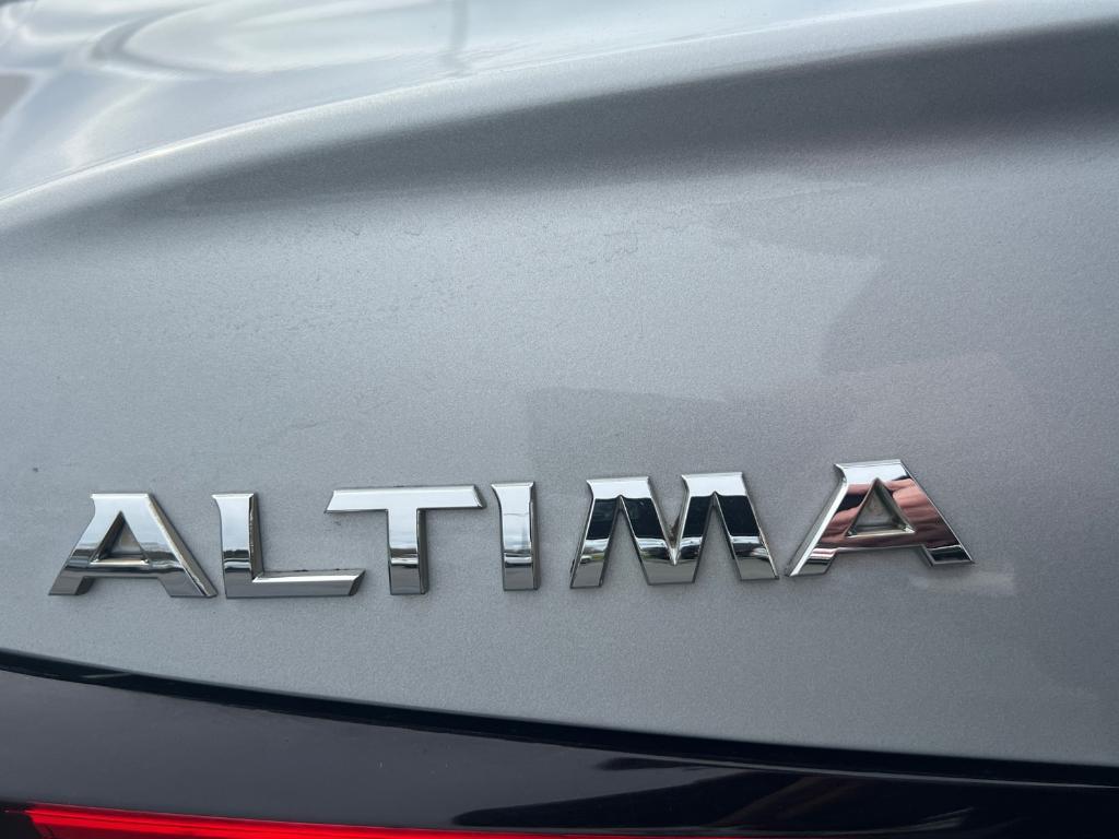 used 2021 Nissan Altima car, priced at $21,999