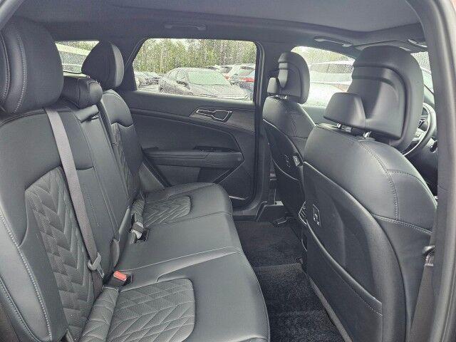 used 2023 Kia Sportage Plug-In Hybrid car, priced at $30,887