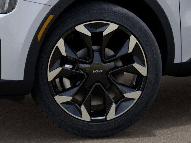 new 2025 Kia Sorento car, priced at $43,205