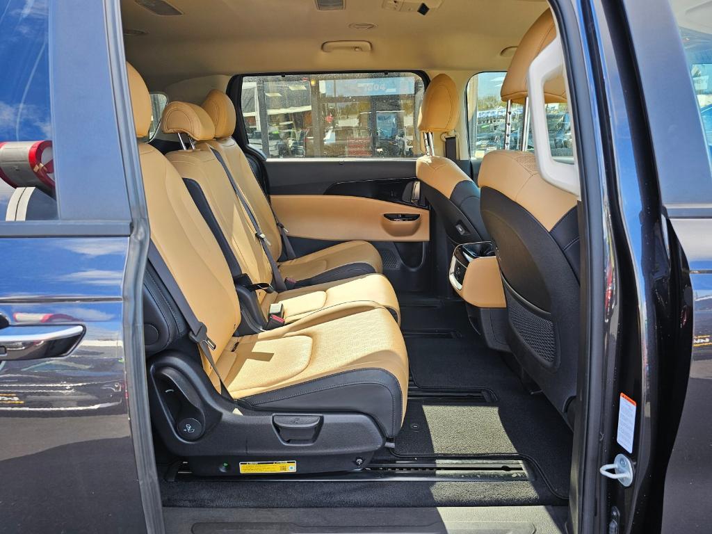 used 2024 Kia Carnival car, priced at $36,999